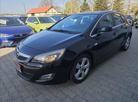 Opel - Astra