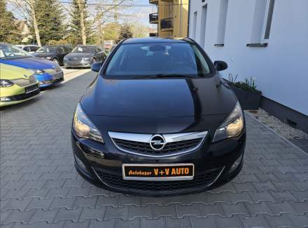Opel - Astra