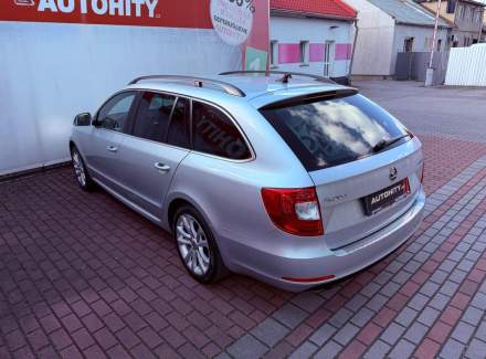 Škoda - Superb