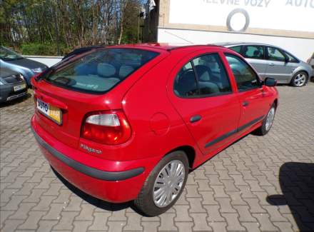 Renault - Megane