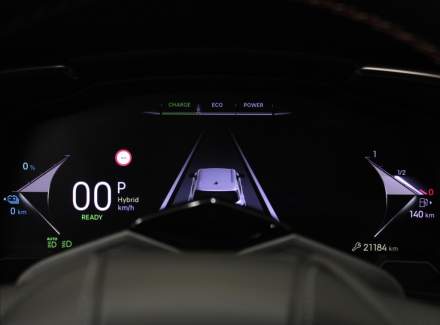 DS Automobiles - DS7 Crossback