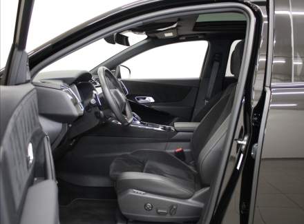 DS Automobiles - DS7 Crossback