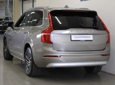 Volvo - XC90