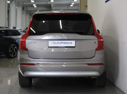 Volvo - XC90
