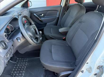 Dacia - Sandero
