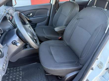 Dacia - Sandero
