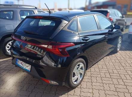 Hyundai - i20