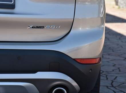 BMW - X1