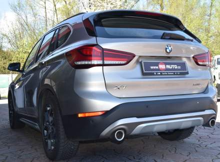 BMW - X1