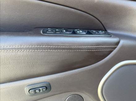 Jeep - Grand Cherokee