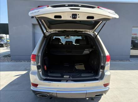 Jeep - Grand Cherokee