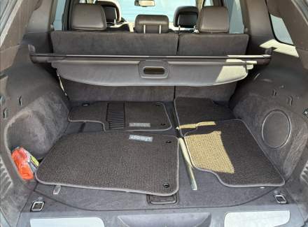 Jeep - Grand Cherokee