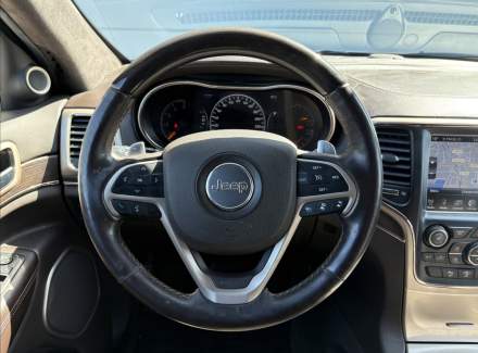 Jeep - Grand Cherokee