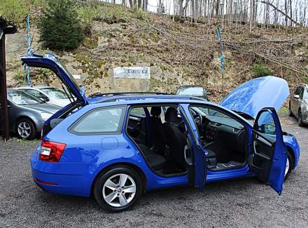 Škoda - Octavia