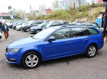 Škoda - Octavia