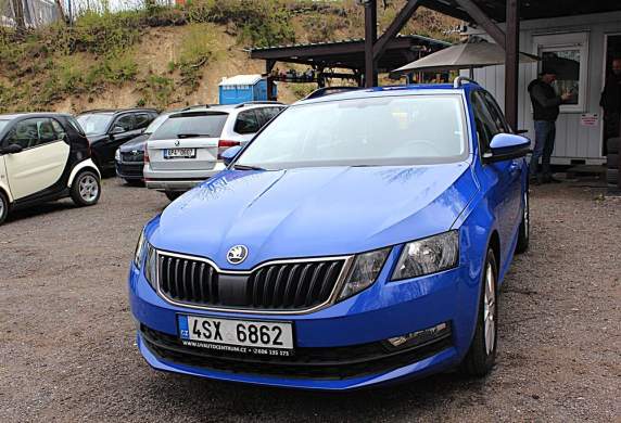 Škoda - Octavia