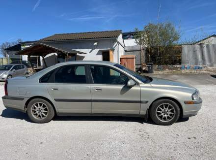 Volvo - S80
