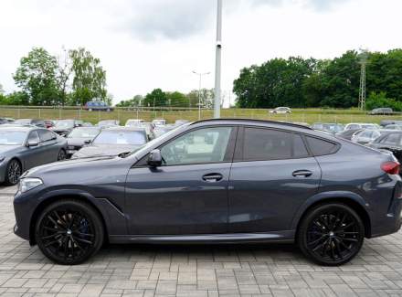BMW - X6