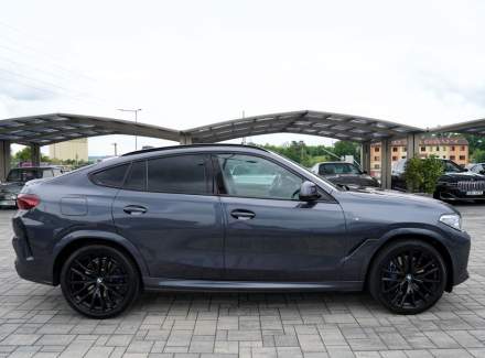 BMW - X6