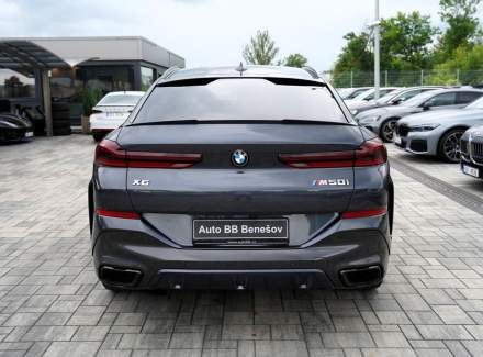 BMW - X6