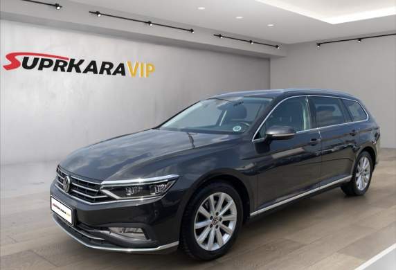 Volkswagen - Passat