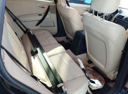 BMW - X3