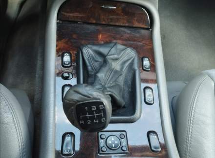 Mercedes-Benz - M-class