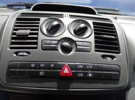 Mercedes-Benz - Vito