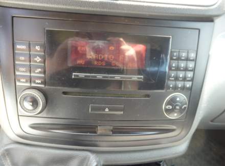 Mercedes-Benz - Vito