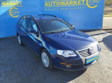 Volkswagen - Passat