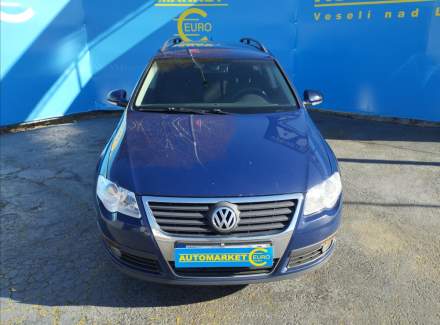 Volkswagen - Passat