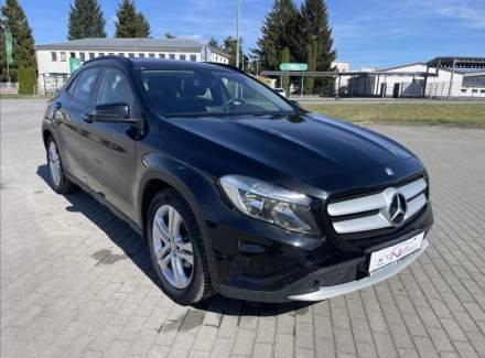Mercedes-Benz - GLA