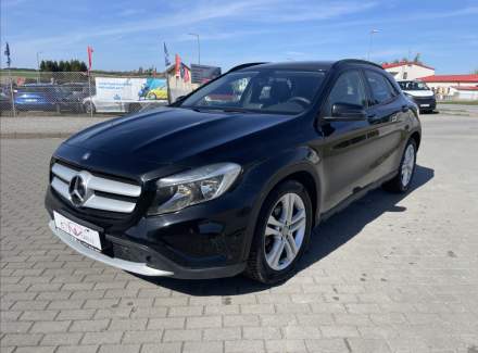 Mercedes-Benz - GLA