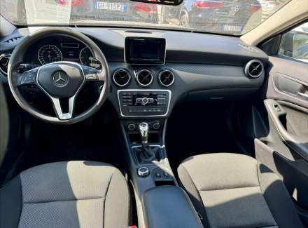 Mercedes-Benz - GLA