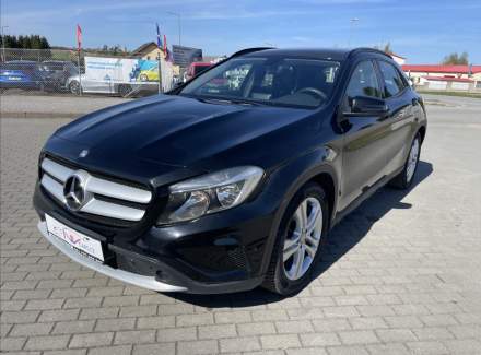 Mercedes-Benz - GLA