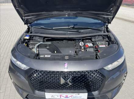 DS Automobiles - DS7 Crossback