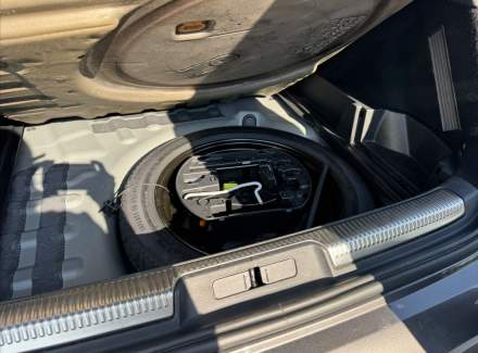 DS Automobiles - DS7 Crossback