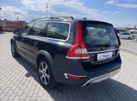 Volvo - XC70