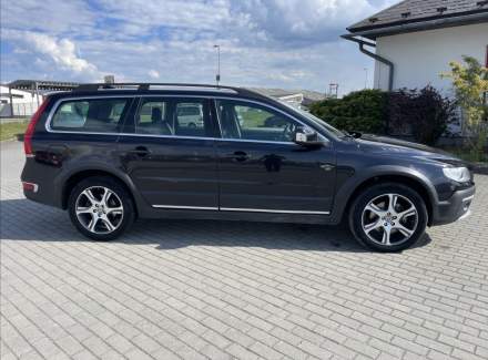 Volvo - XC70