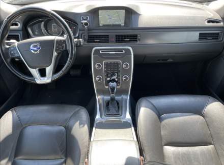 Volvo - XC70