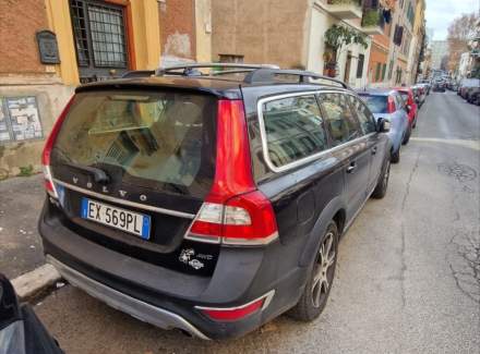 Volvo - XC70