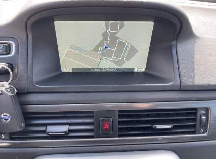Volvo - XC70