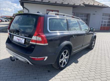 Volvo - XC70