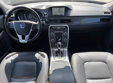 Volvo - XC70