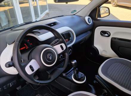 Renault - Twingo