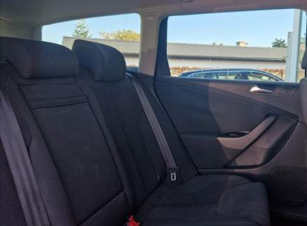 Volkswagen - Passat