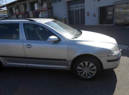 Škoda - Octavia