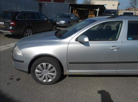 Škoda - Octavia