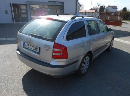 Škoda - Octavia