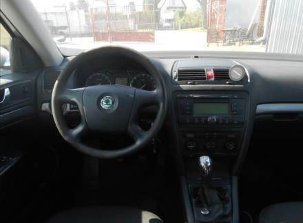 Škoda - Octavia